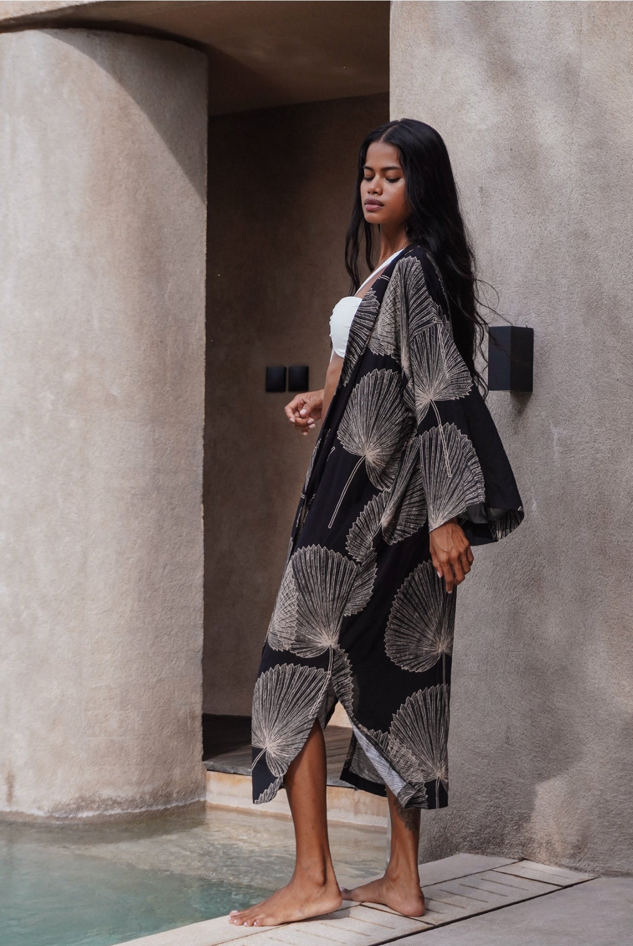 The Nusa Kimono